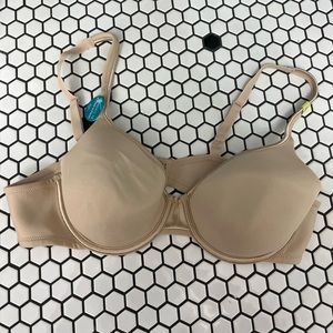 NWT vanity fair underwire bra size 38B
